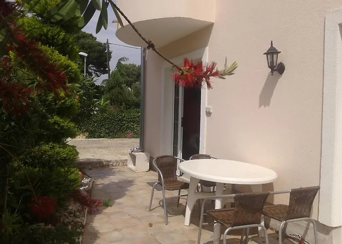 Apartman By The Sea Brodarica, - 15588 *