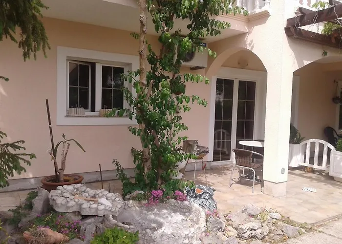 Apartment By The Sea Brodarica, - 15588